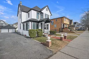 154-25 13th Ave, Whitestone, NY 11357 - Photo 1