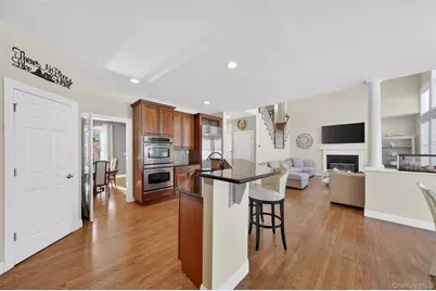 205 Buttonwood Way, Hopewell Junction, NY 12533 - Photo 14