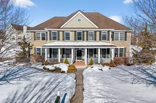 205 Buttonwood Way, Hopewell Junction, NY 12533 - Photo 2