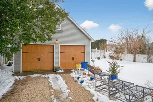 28 Jane St, Roslyn Heights, NY 11577 - Photo 34