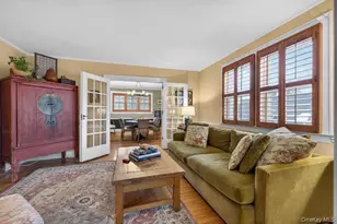 28 Jane St, Roslyn Heights, NY 11577 - Photo 6
