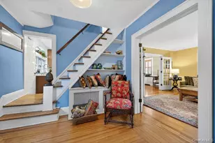 28 Jane St, Roslyn Heights, NY 11577 - Photo 4