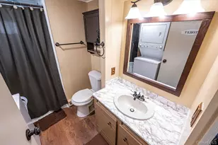 525 Riverleigh Ave, Riverhead, NY 11901 - Photo 18