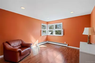 15 Springwood Path, Syosset, NY 11791 - Photo 22