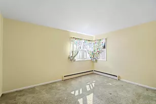 15 Springwood Path, Syosset, NY 11791 - Photo 20