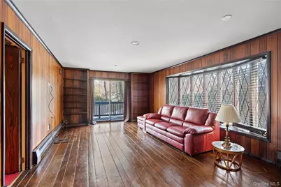 15 Springwood Path, Syosset, NY 11791 - Photo 16