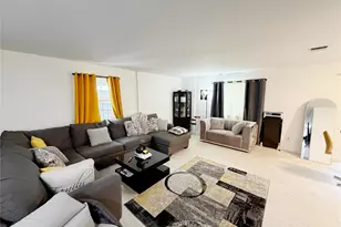 276 Temple Hill Rd, New Windsor, NY 12553 - Photo 2