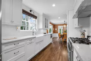 111 Berrian Rd, New Rochelle, NY 10804 - Photo 10