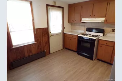 2 Mertes Lane, New Windsor, NY 12553 - Photo 8