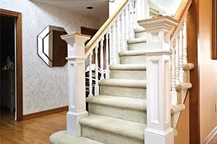 6 Bluffview Ct, Miller Place, NY 11764 - Photo 20