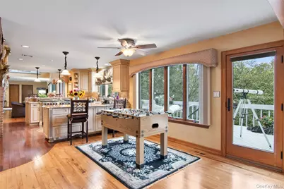 6 Bluffview Court, Miller Place, NY 11764 - Photo 24