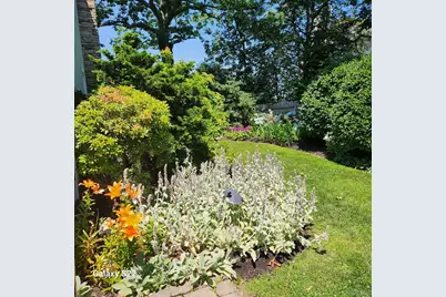 6 Bluffview Court, Miller Place, NY 11764 - Photo 10