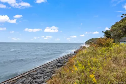 6 Bluffview Court, Miller Place, NY 11764 - Photo 48