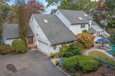 6 Bluffview Court, Miller Place, NY 11764 - Photo 2