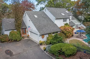 6 Bluffview Ct, Miller Place, NY 11764 - Photo 2