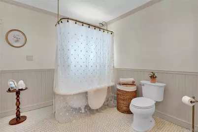 310 6th Avenue, Saint James, NY 11780 - Photo 38