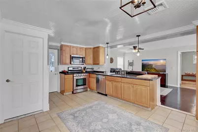 310 6th Avenue, Saint James, NY 11780 - Photo 18