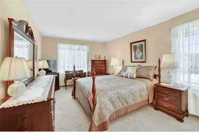 21 Foxwood Drive #8, Pleasantville, NY 10570 - Photo 14