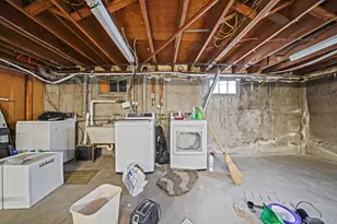 62 Howard St, Patchogue, NY 11772 - Photo 32