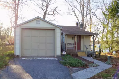 17 Vails Lake Shore Drive #17, North Salem, NY 10509 - Photo 2