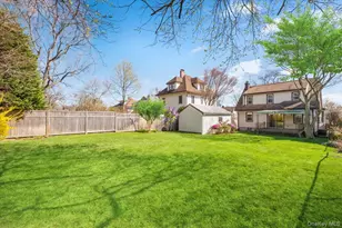 18 Faneuil Pl, New Rochelle, NY 10801 - Photo 34