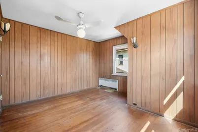 18 Faneuil Place, New Rochelle, NY 10801 - Photo 20