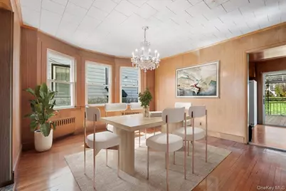 18 Faneuil Place, New Rochelle, NY 10801 - Photo 8