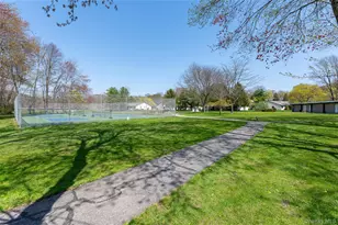 98 Molly Pitcher Ln, Yorktown Heights, NY 10598 - Photo 24