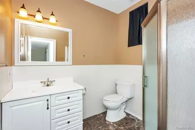 696 Ridgeway, White Plains, NY 10605 - Photo 24