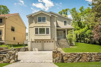 696 Ridgeway, White Plains, NY 10605 - Photo 1