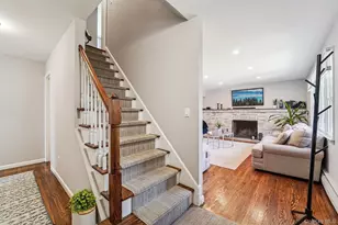 252 County Center Rd, White Plains, NY 10603 - Photo 12