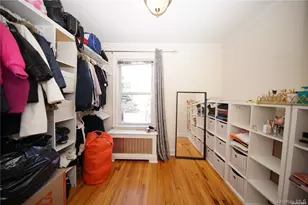18-43 124th St, College Point, NY 11356 - Photo 4