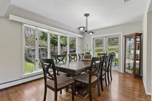 50 Stony Hollow Rd, Centerport, NY 11721 - Photo 10