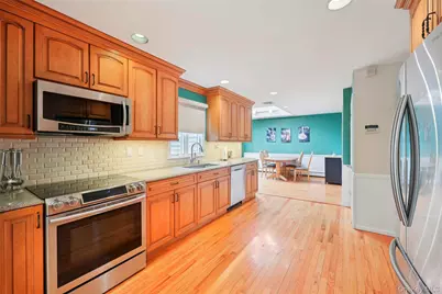 118 Norton Drive, East Northport, NY 11731 - Photo 10