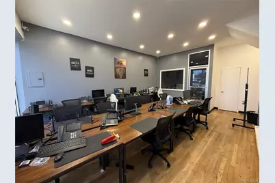 13927 Queens Boulevard, Jamaica, NY 11435 - Photo 1