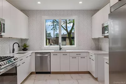 17 Union Road #Unit 206, Spring Valley, NY 10977 - Photo 16