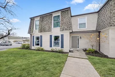 32 Hurlihe Street #Apt. A, Poughkeepsie, NY 12601 - Photo 2