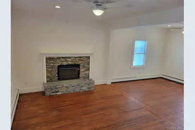 40 Belford Avenue, Bay Shore, NY 11706 - Photo 4