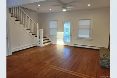 40 Belford Avenue, Bay Shore, NY 11706 - Photo 2