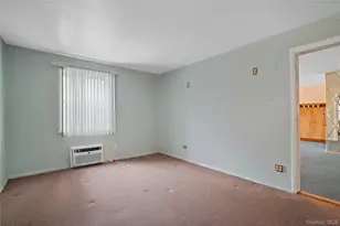 151-35 84th St, Howard Beach, NY 11414 - Photo 18