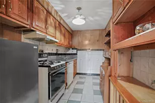 151-35 84th St, Howard Beach, NY 11414 - Photo 12