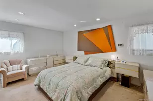 37 Grist Mill Ln, Huntington, NY 11743 - Photo 10