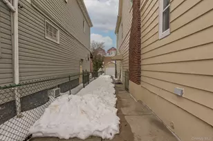 12-10 117th St, College Point, NY 11356 - Photo 4