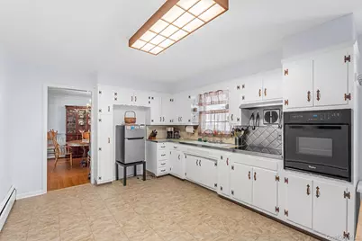 75 Beechwood Avenue, Poughkeepsie, NY 12603 - Photo 10