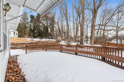 75 Beechwood Avenue, Poughkeepsie, NY 12603 - Photo 20