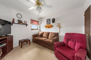 738 Sprague Ave, Franklin Square, NY 11010 - Photo 8