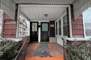 32 Fountain Pl, Poughkeepsie, NY 12603 - Photo 2