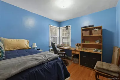 348 Carnation Avenue, Floral Park, NY 11001 - Photo 14