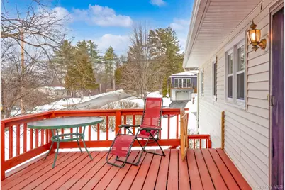 538 Mountain View Avenue, Hurley, NY 12443 - Photo 8