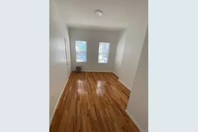 57-09 Catalpa Avenue #1L, Ridgewood, NY 11385 - Photo 8